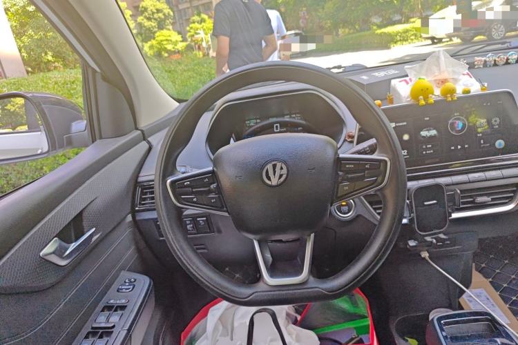 Used Electric House YOUNG Light XiaoXin 2021 S300 4-seater Steering Wheel