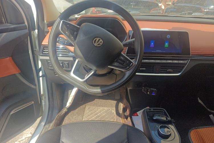 Used Electric House YOUNG Light XiaoXin 2021 L400 4-seater Steering Wheel