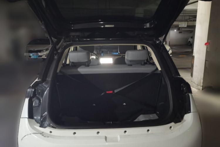 Used Electric House YOUNG Light XiaoXin 2021 S400 5-seater Trunk