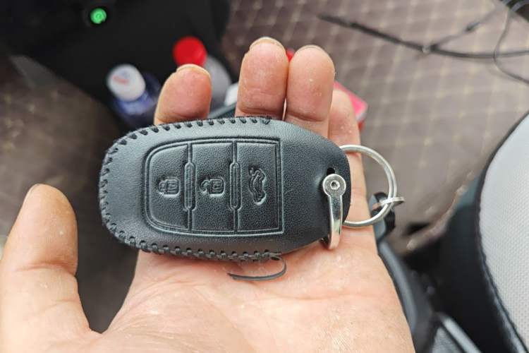 Used Electric House YOUNG Light XiaoXin 2021 S400 4-seater Vehicle Key