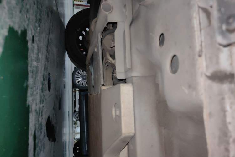 Used Electric House YOUNG Light XiaoXin 2023 408KM Pearl Edition Chassis Front Left