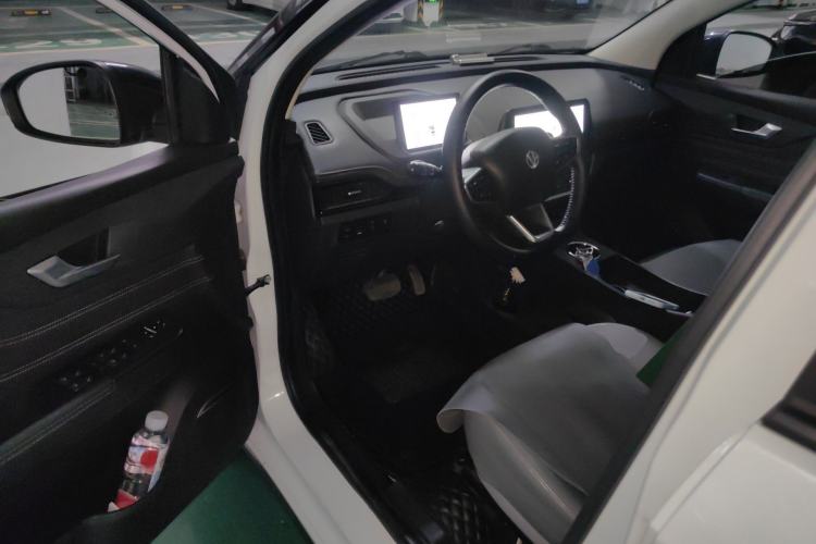 Used Electric House YOUNG Light XiaoXin 2023 408KM Pearl Edition Driver Seat
