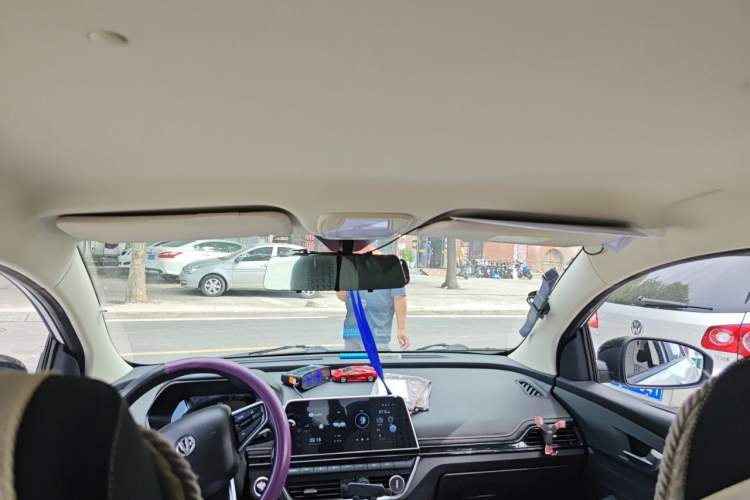 Used Electric House YOUNG Light XiaoXin 2023 302KM Original Version Headliner