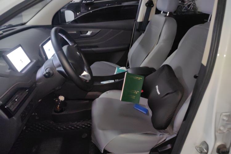Used Electric House YOUNG Light XiaoXin 2023 408KM Pearl Edition Left Front Seat