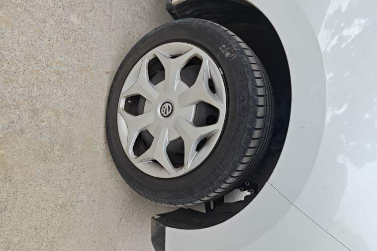 Used Electric House YOUNG Light XiaoXin 2023 302KM Original Version Right Front Wheel Hub