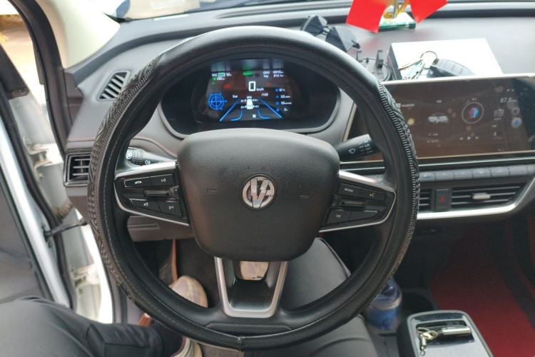 Used Electric House YOUNG Light XiaoXin 2023 302KM Original Version Steering Wheel