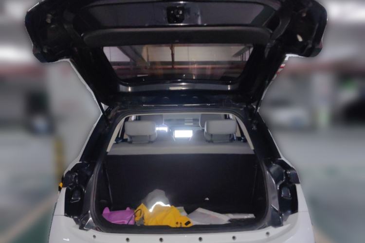 Used Electric House YOUNG Light XiaoXin 2023 408KM Pearl Edition Trunk