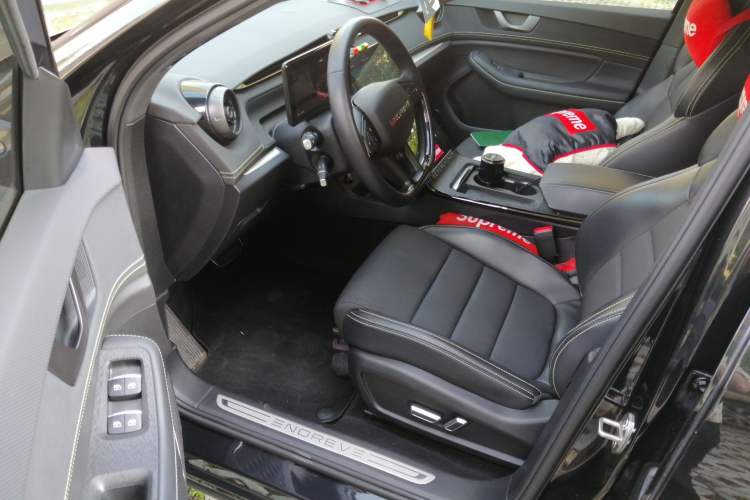 Used ENOVATE ME5 2021 1012 Driver Seat