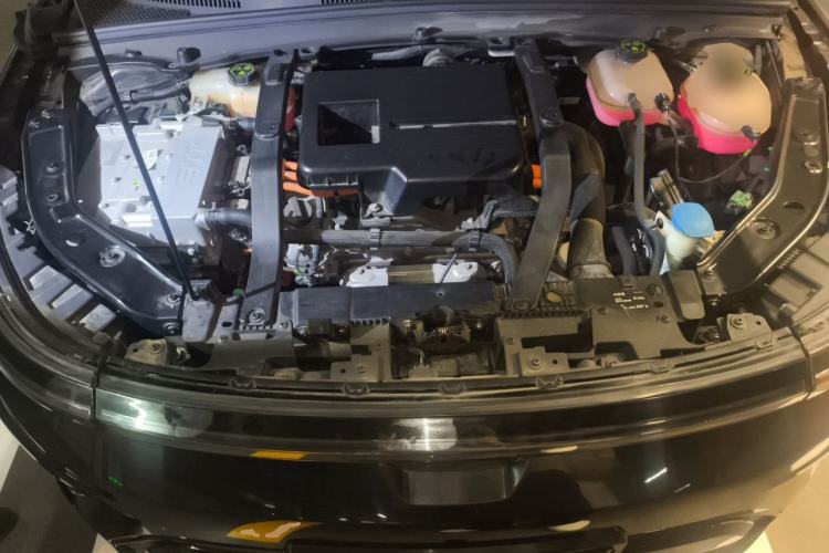 Used ENOVATE ME5 2021 1012 Engine Bay