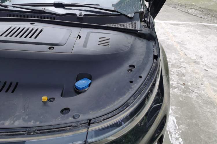 Used ENOVATE ME5 2021 1012 Engine Bay Left