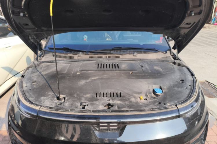 Used ENOVATE ME5 2021 PLUS JD.com Custom Edition Engine Bay
