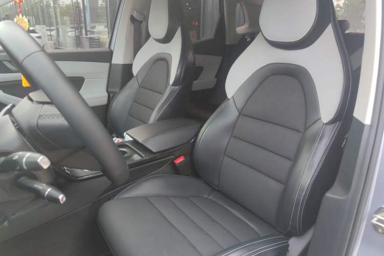Used ENOVATE ME5 2021 1012 PRO Left Front Seat