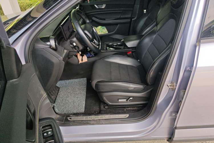 Used ENOVATE ME5 2021 1012 PRO Left Front Seat