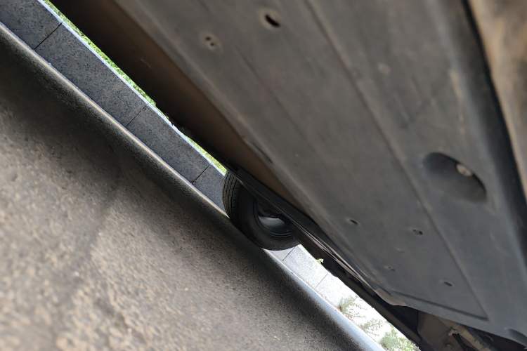 Used ENOVATE ME5 2021 1012 Chassis Front Left