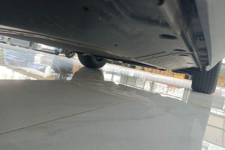 Used ENOVATE ME5 2021 1012 Chassis Front Left