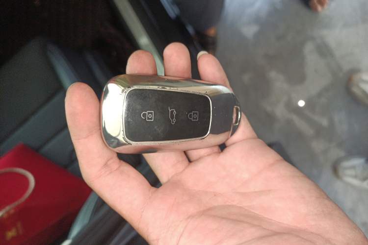 Used ENOVATE ME5 2021 1012 Vehicle Key