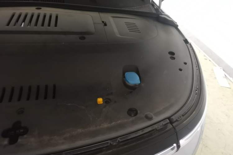 Used ENOVATE ME5 2021 1012 PRO Engine Bay Left