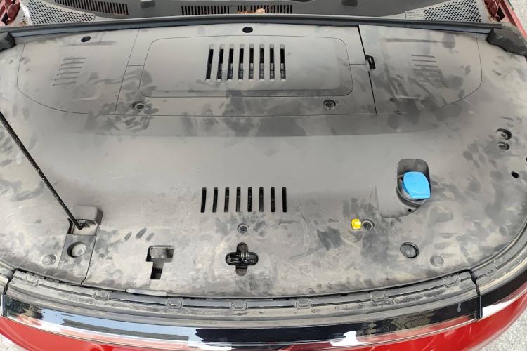 Used ENOVATE ME5 2021 1012 Engine Bay