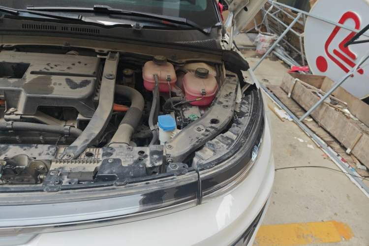 Used ENOVATE ME5 2021 1012 Engine Bay Left