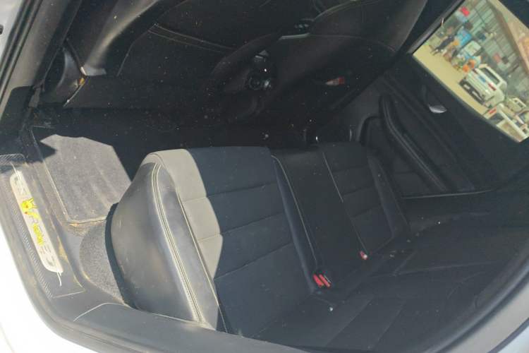 Used ENOVATE ME5 2021 1012 Left Rear Seat