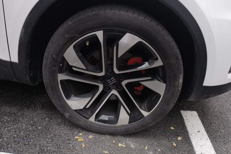 Used ENOVATE ME5 2021 1012 Right Front Wheel Hub