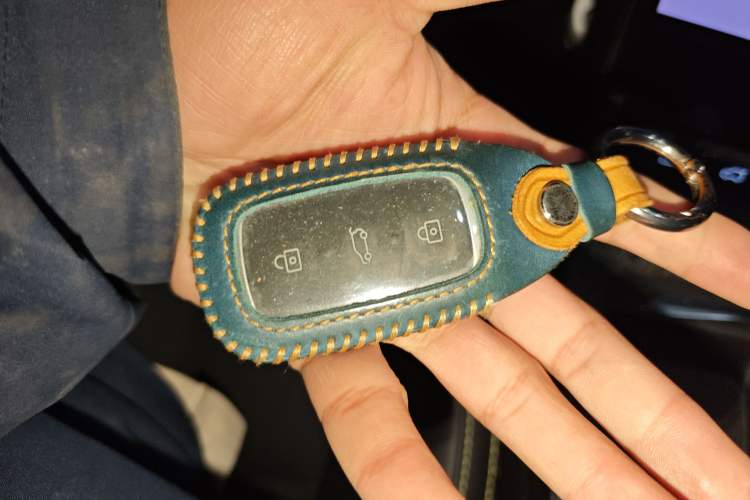 Used ENOVATE ME5 2022 Anniversary Limited Edition Vehicle Key