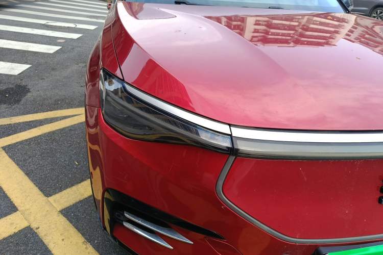 Used ENOVATE ME7 2019 Prestige Initial Edition Right Front Headlight