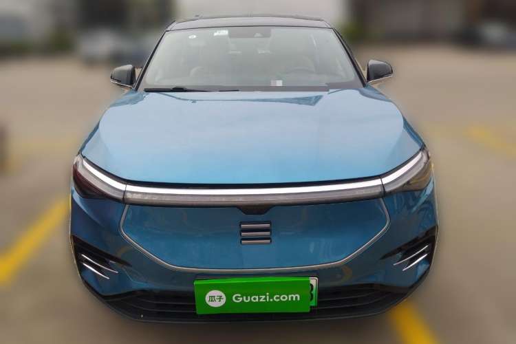 Used ENOVATE ME7 2021 530 km Front