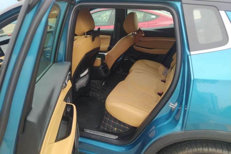 Used ENOVATE ME7 2021 530 km Left Rear Seat