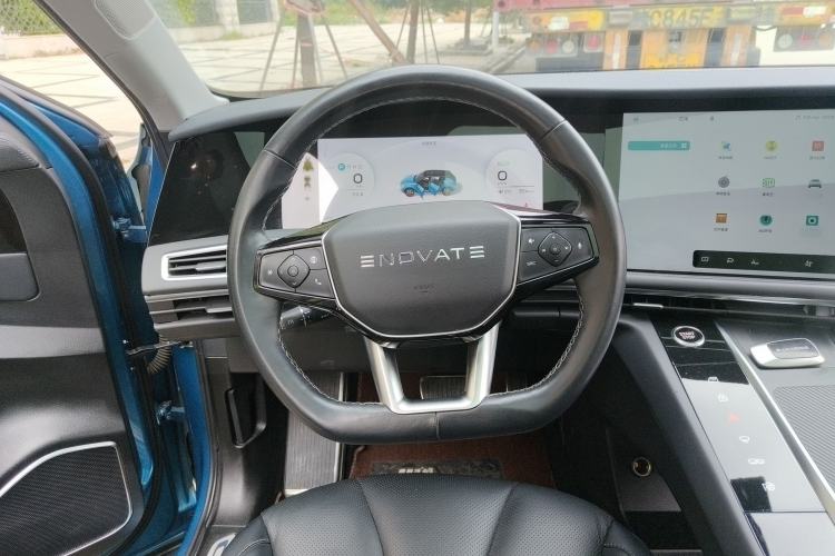 Used ENOVATE ME7 2021 Pilot Edition Flagship Model 530 km Steering Wheel