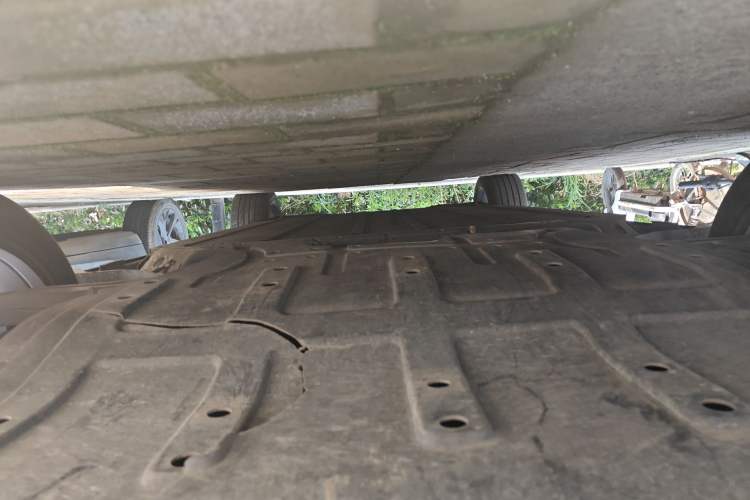 Used ENOVATE ME7 2021 530 km Chassis Front