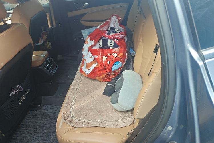 Used ENOVATE ME7 2021 530 km Left Rear Seat