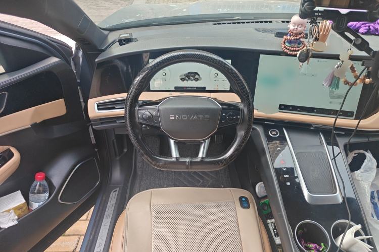 Used ENOVATE ME7 2021 530 km Steering Wheel