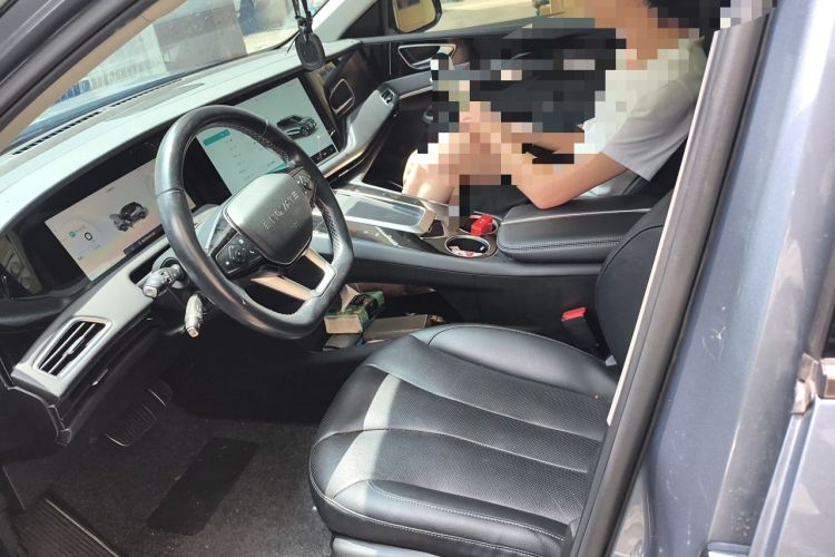 Used ENOVATE ME7 2021 530 km Left Front Seat