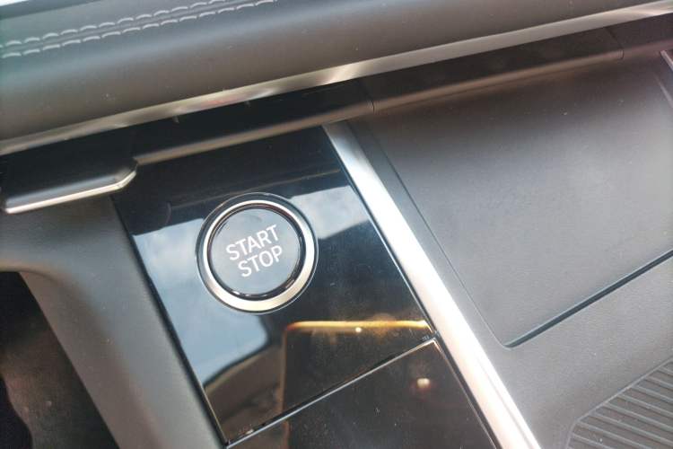 Used ENOVATE ME7 2021 530 km Vehicle Key