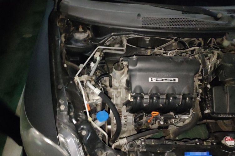 Used Everus S1 2011 1.3L Manual Comfort Edition Engine Bay Right