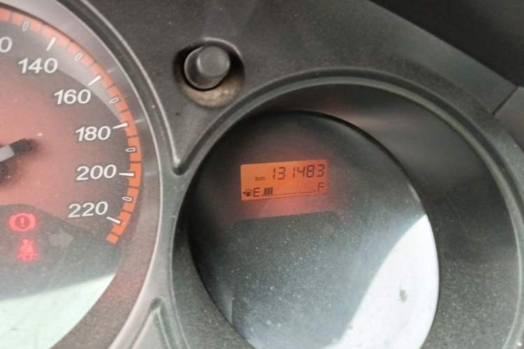 Used Everus S1 2011 1.3L Automatic Comfort Edition Odometer Close Up