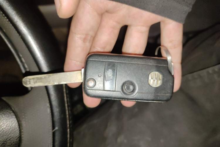 Used Everus S1 2011 1.3L Manual Comfort Edition Vehicle Key