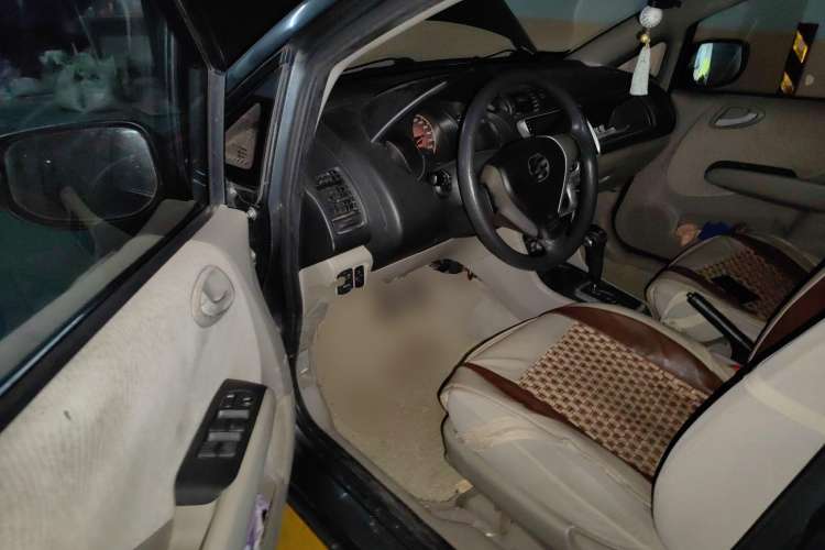 Used Everus S1 2011 1.3L Automatic Comfort Edition Driver Seat