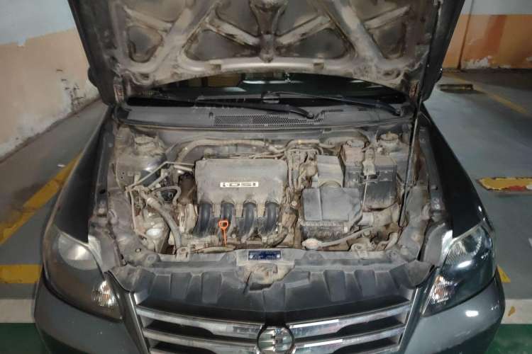 Used Everus S1 2011 1.3L Automatic Comfort Edition Engine Bay
