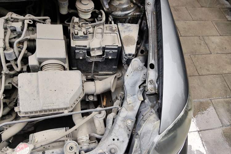 Used Everus S1 2011 1.3L Manual Comfort Edition Engine Bay Left