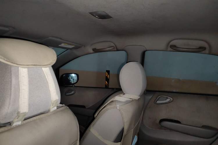 Used Everus S1 2011 1.3L Automatic Comfort Edition Headliner
