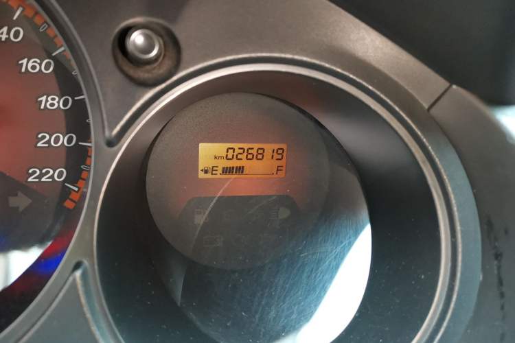 Used Everus S1 2011 1.3L Manual Comfort Edition Odometer Close Up