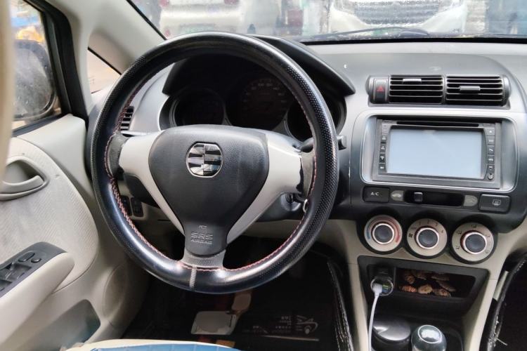 Used Everus S1 2011 1.3L Manual Comfort Edition Steering Wheel