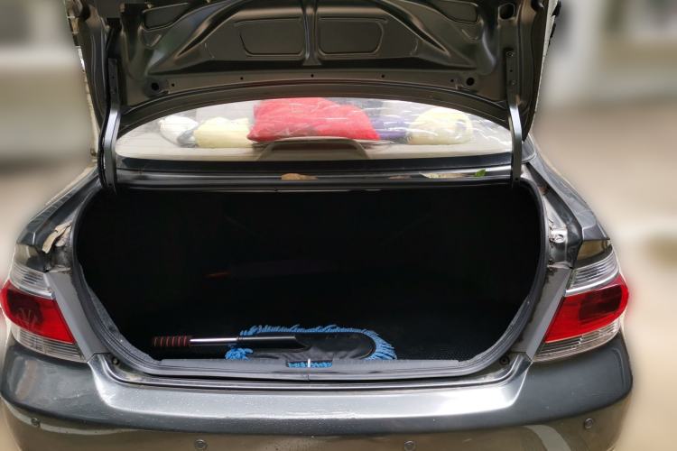 Used Everus S1 2011 1.3L Manual Comfort Edition Trunk