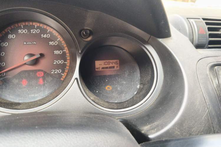 Used Everus S1 2011 1.3L Automatic Comfort Edition Odometer Close Up