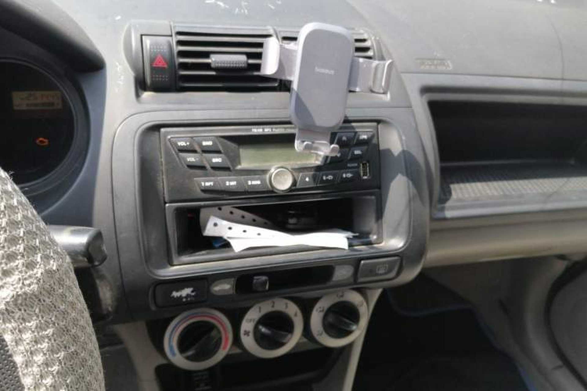 Used Everus S1 2011 1.3L Automatic Comfort Edition Audio And AC Panel