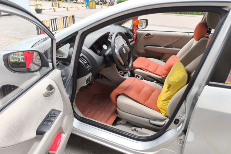 Used Everus S1 2011 1.3L Manual Comfort Edition Driver Seat