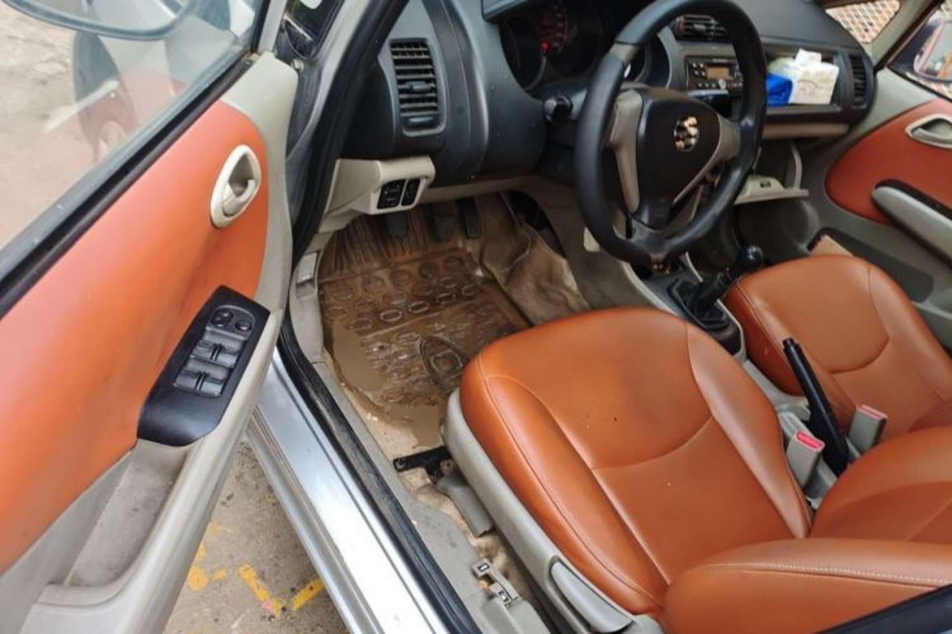 Used Everus S1 2011 1.3L Manual Comfort Edition Driver Seat