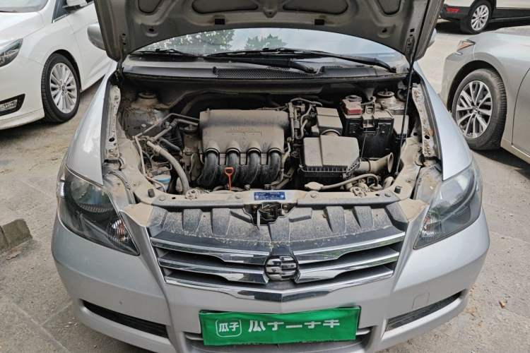 Used Everus S1 2011 1.3L Automatic Comfort Edition Engine Bay